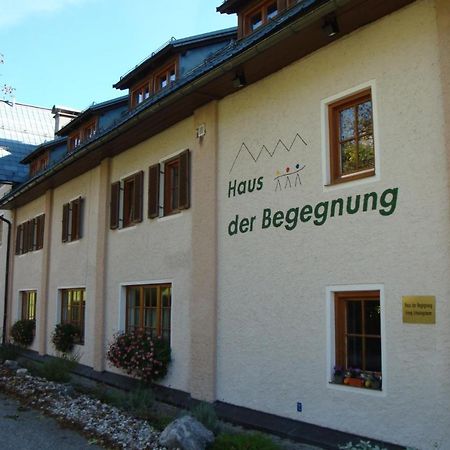 Отель Haus Der Begegnung Гозау Экстерьер фото